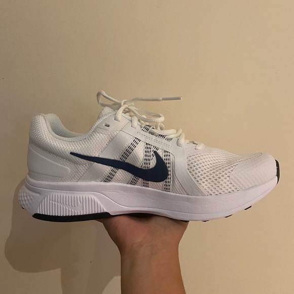 ✨NEW✨ NIKE RUN SWIFT 2 - Picture 3 of 4